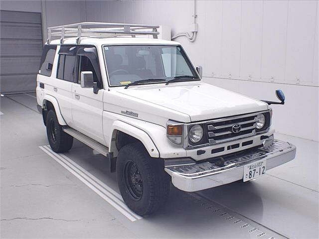 TOYOTA LAND CRUISER