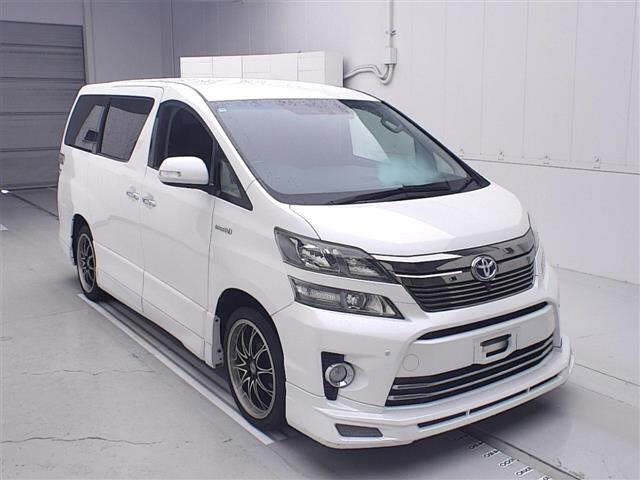 TOYOTA VELLFIRE — фото