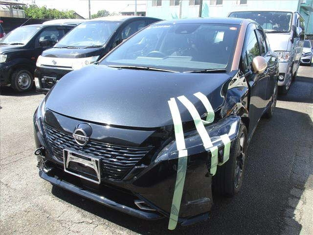 NISSAN AURA