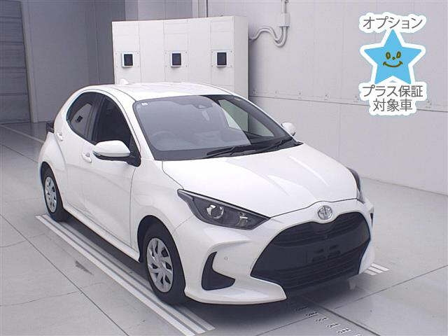 TOYOTA YARIS — фото