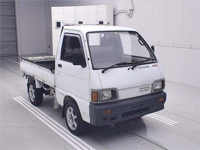 DAIHATSU HIJET — фото