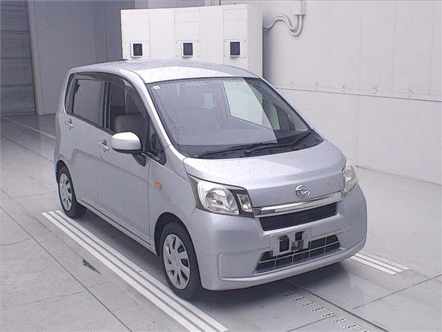 DAIHATSU MOVE — фото