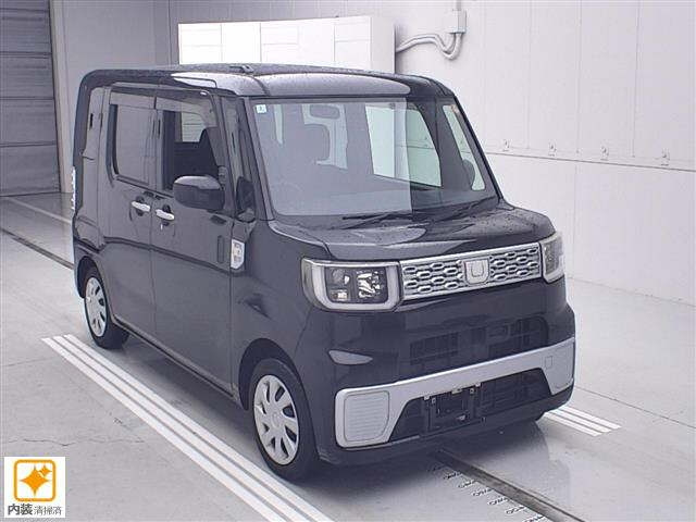 DAIHATSU WAKE — фото