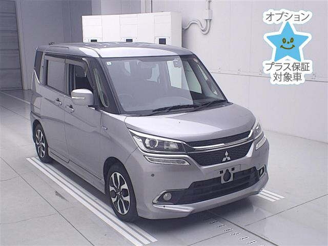 MITSUBISHI DELICA — фото
