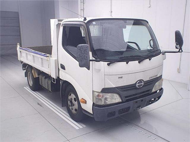 HINO DUTRO — фото