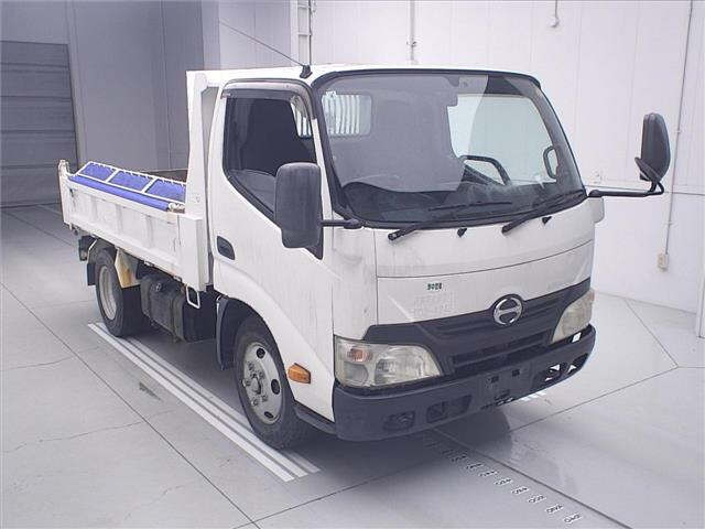 HINO DUTRO — фото