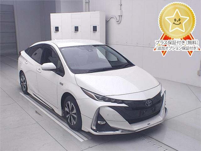 TOYOTA PRIUS PHV