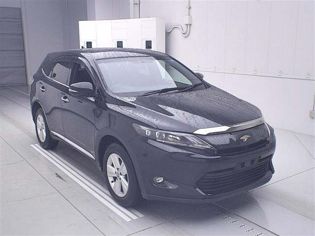 TOYOTA HARRIER — фото