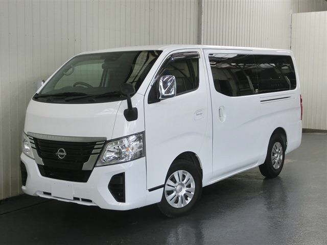 NISSAN CARAVAN — фото