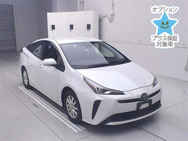 TOYOTA PRIUS — фото