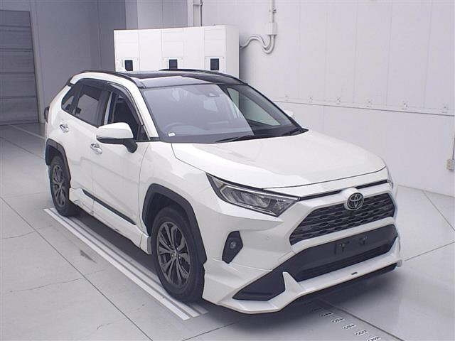 TOYOTA RAV4 — фото