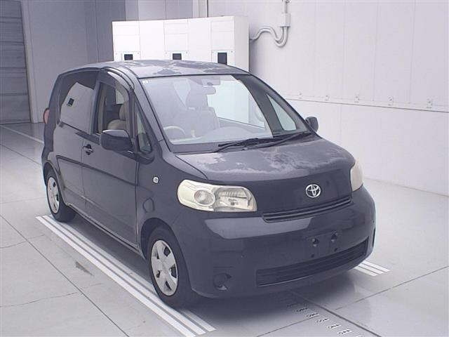 TOYOTA PORTE — фото