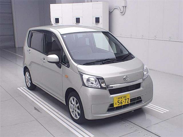 DAIHATSU MOVE — фото
