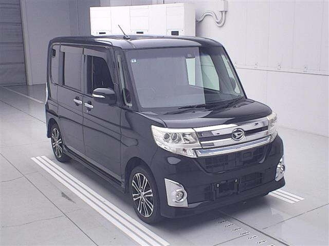 DAIHATSU TANTO — фото