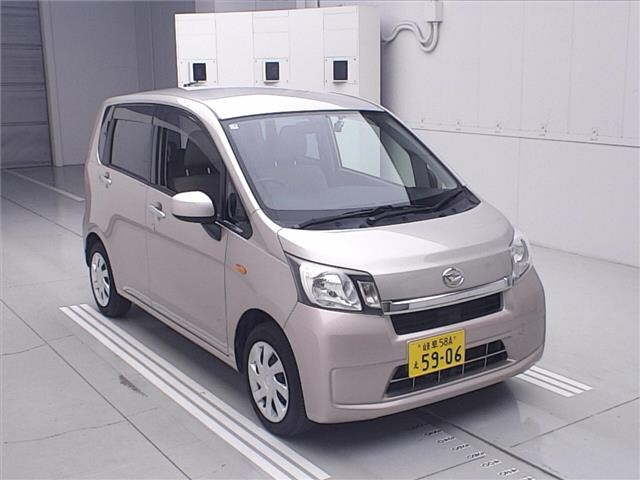 DAIHATSU MOVE — фото