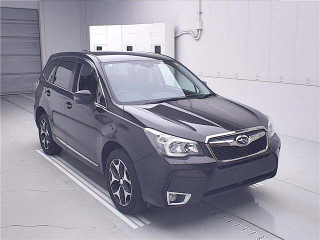 SUBARU FORESTER — фото