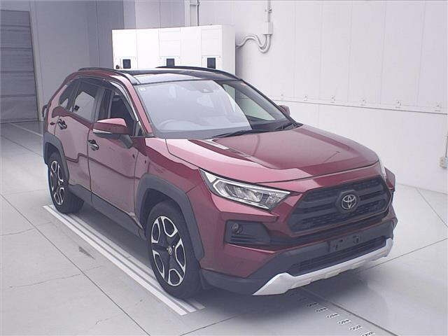 TOYOTA RAV4 — фото
