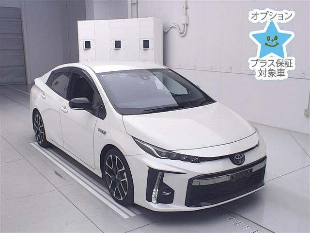 TOYOTA PRIUS — фото