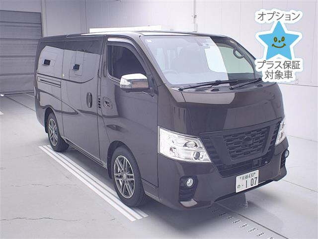 NISSAN CARAVAN — фото