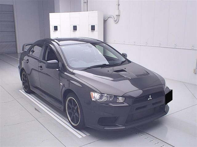 MITSUBISHI LANCER — фото