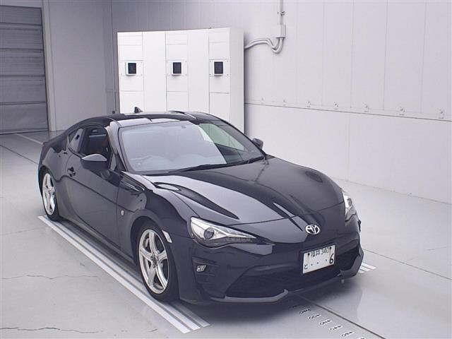 TOYOTA 86 — фото