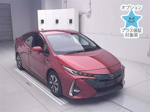 TOYOTA PRIUS — фото
