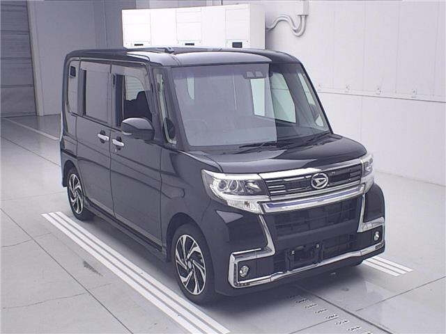 DAIHATSU TANTO — фото