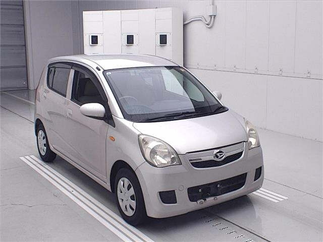 DAIHATSU MIRA — фото