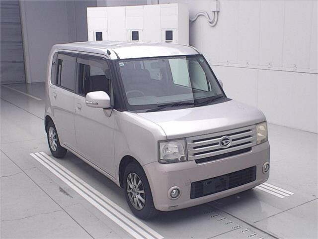 DAIHATSU MOVE — фото