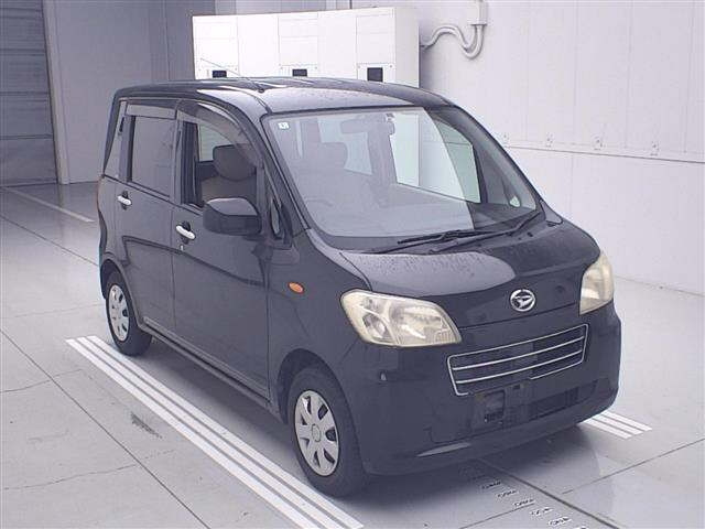 DAIHATSU TANTO — фото