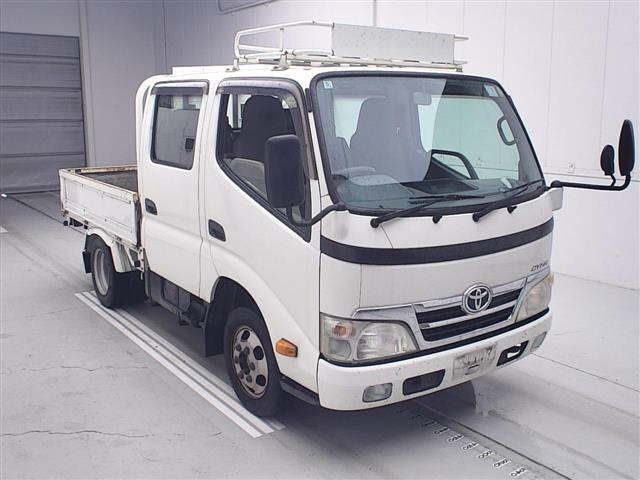 TOYOTA DYNA — фото