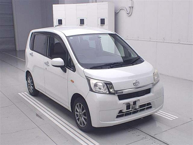 DAIHATSU MOVE — фото