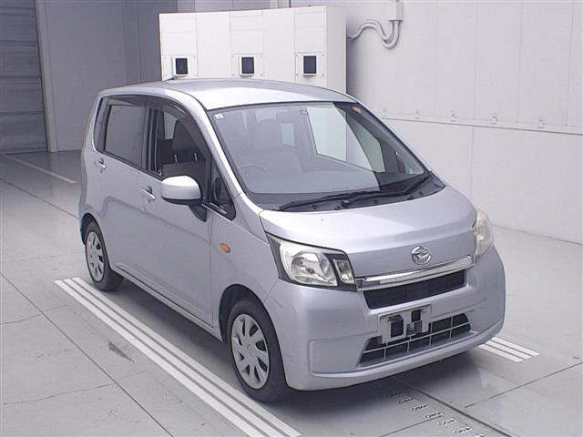 DAIHATSU MOVE — фото