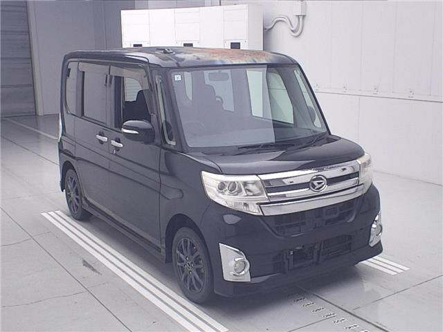DAIHATSU TANTO — фото