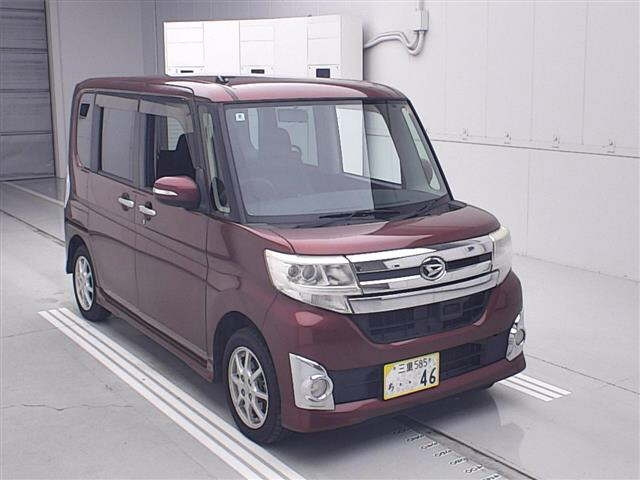 DAIHATSU TANTO — фото