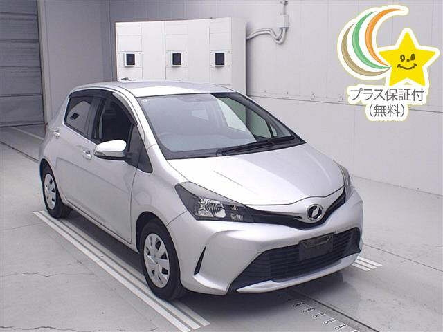 TOYOTA VITZ — фото