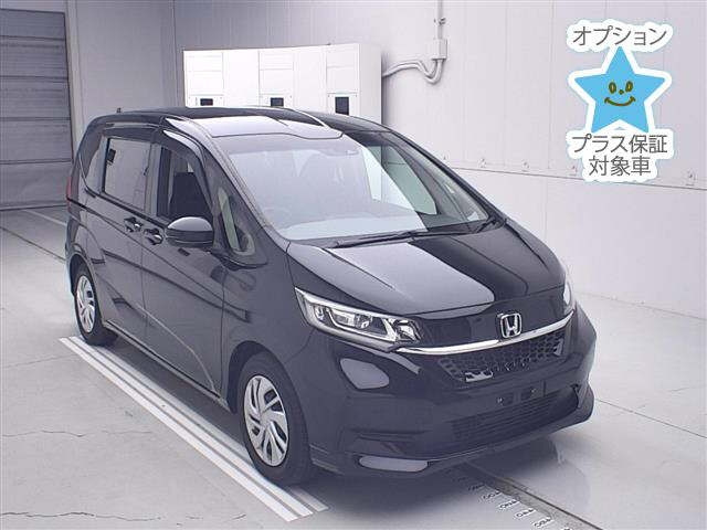 HONDA FREED — фото