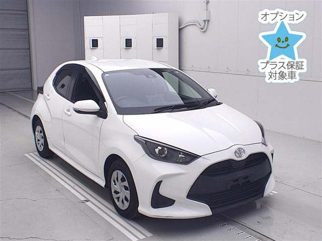 TOYOTA YARIS — фото