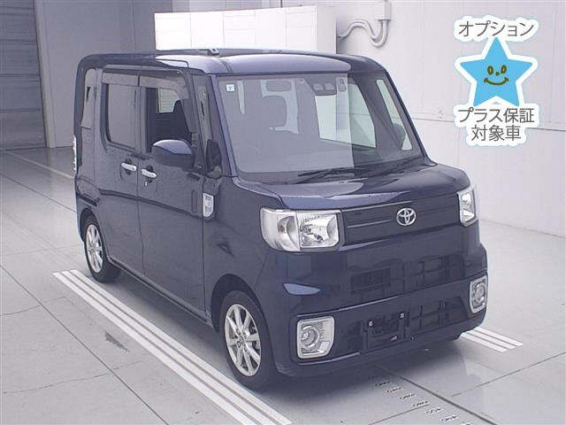 TOYOTA PIXIS — фото