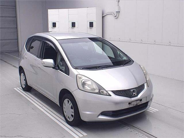 HONDA FIT — фото