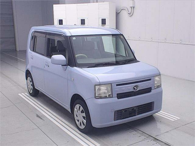 DAIHATSU MOVE — фото