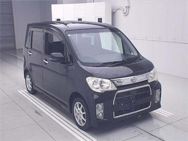 DAIHATSU TANTO — фото
