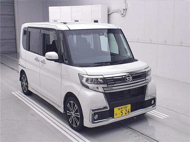 DAIHATSU TANTO — фото