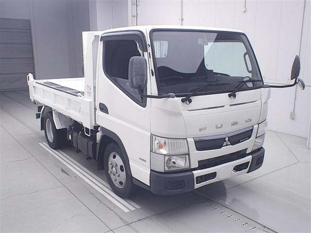 MITSUBISHI CANTER — фото
