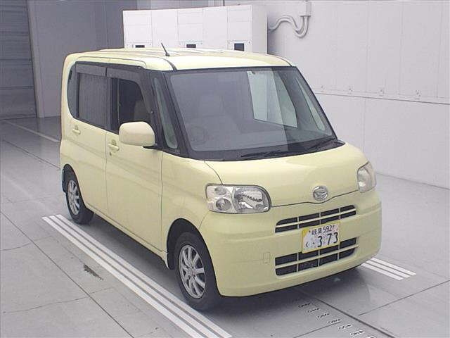 DAIHATSU TANTO — фото