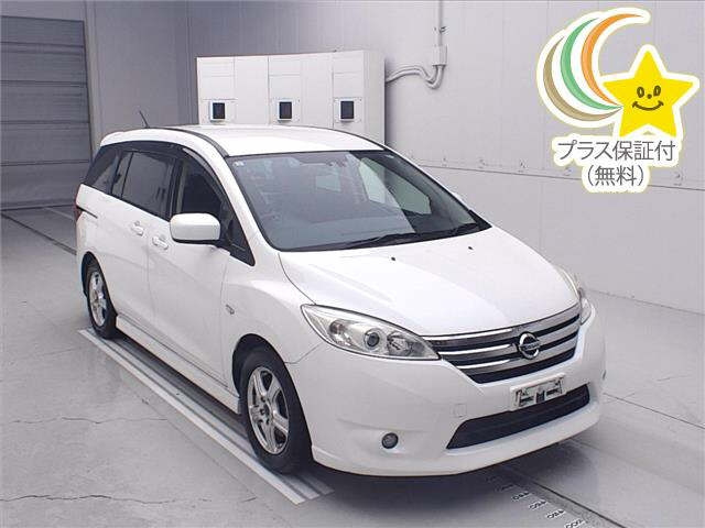 NISSAN LAFESTA — фото