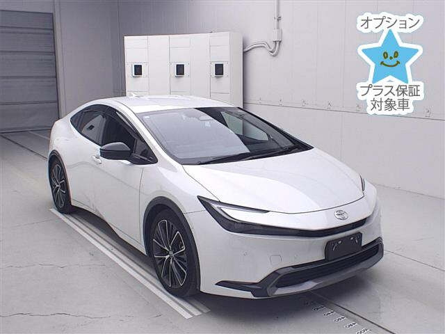 TOYOTA PRIUS — фото