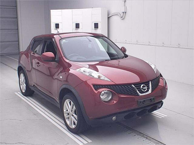 NISSAN JUKE — фото