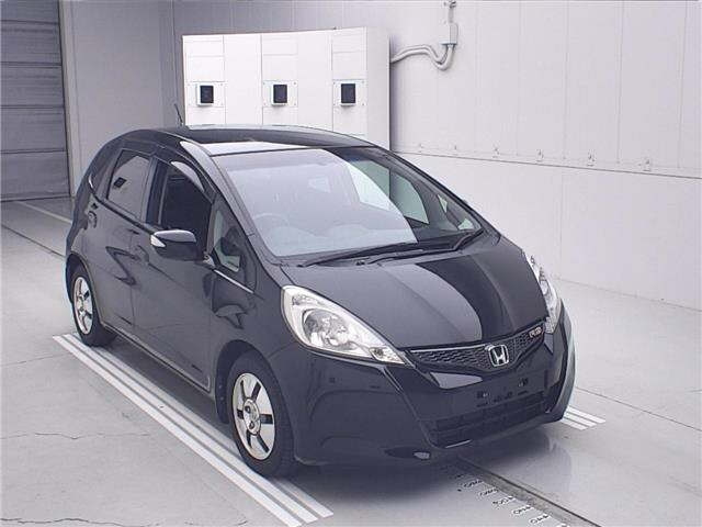 HONDA FIT — фото