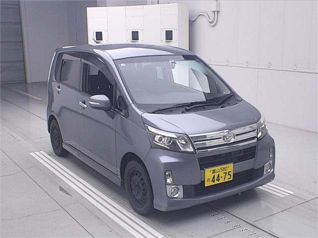 DAIHATSU MOVE — фото